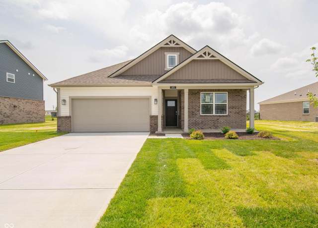 Property at 895 Saddlebrook Farms Blvd, Whiteland, IN 46184, 4 beds, 2 baths