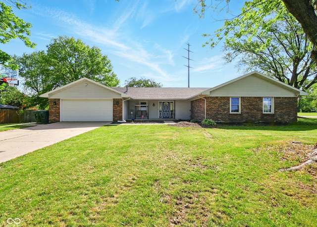 Property at 5200 N Leslie Dr, Muncie, IN 47304, 4 beds, 2 baths