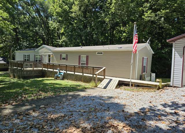 Property at 6852 S County Road 650 W, Reelsville, IN 46171, 3 beds, 2 baths