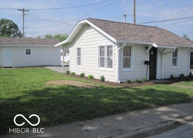 Property at 201 W Essex St, Lebanon, IN 46052, 1 bed, 1 bath