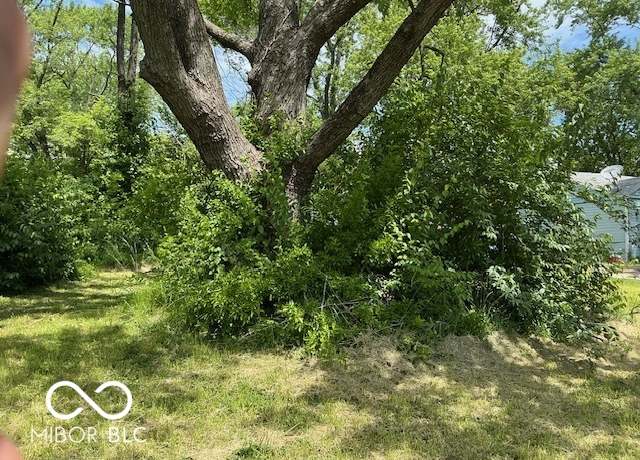 Property at 6180 Nimitz Dr, Indianapolis, IN 46219