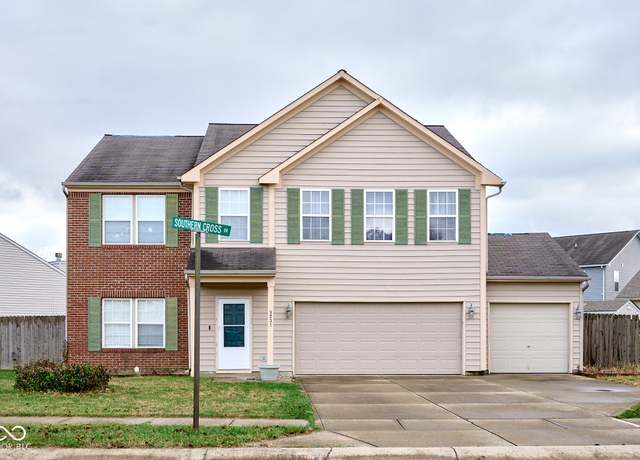 Property at 8231 Golden Ridge Ln, Indianapolis, IN 46237, 4 beds, 2.5 baths