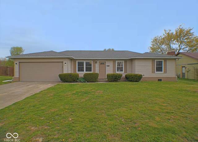 Property at 1314 Brookside Dr S, Columbus, IN 47201, 3 beds, 2 baths