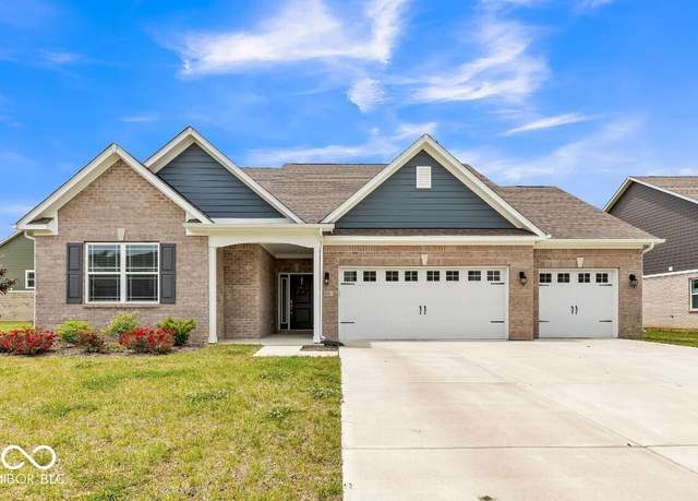 Property at 1758 Pelham Dr, Greenwood, IN 46143, 3 beds, 2.5 baths