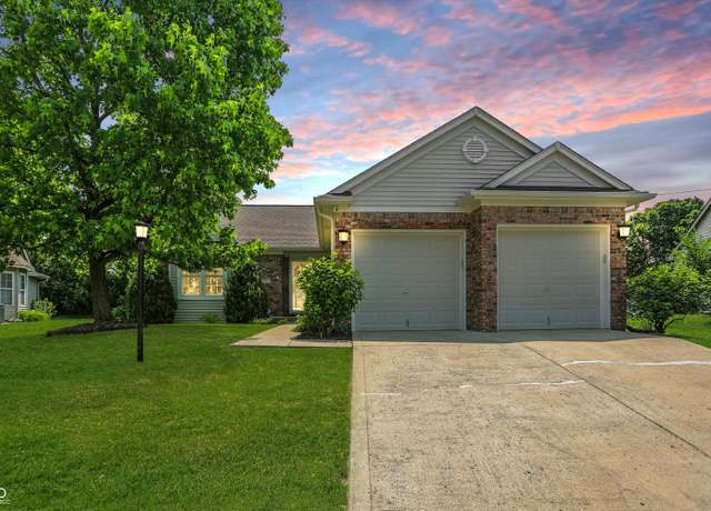 Property at 863 Lionshead Ln, Greenwood, IN 46143, 3 beds, 2 baths