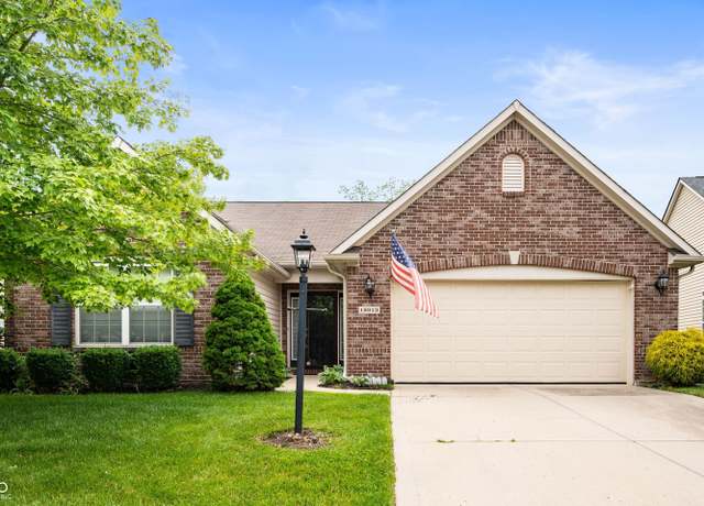 Property at 18913 Course View Rd, Noblesville, IN 46060, 3 beds, 2 baths