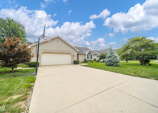 Property at 7909 W Kennedy Pkwy, Yorktown, IN 47396, 3 beds, 2 baths