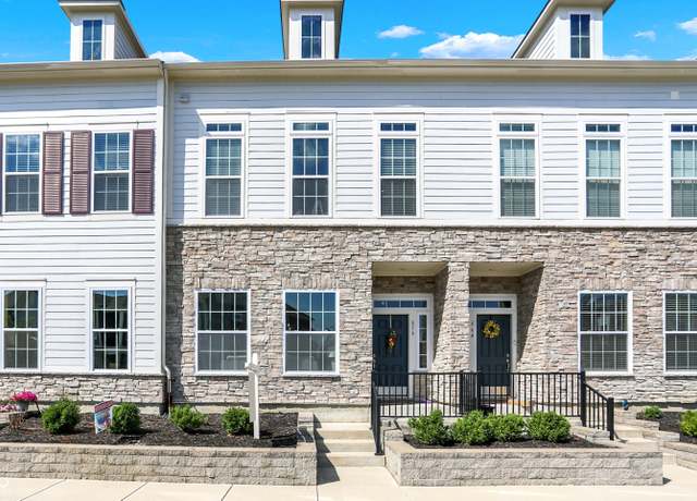 Property at 656 Lagerfield Dr, Carmel, IN 46032, 3 beds, 2.5 baths