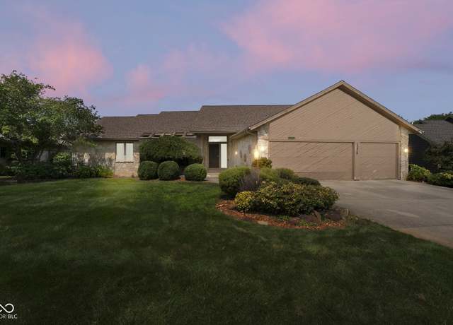 Property at 10816 Birkdale Ct, Fort Wayne, IN 46814, 3 beds, 2.5 baths