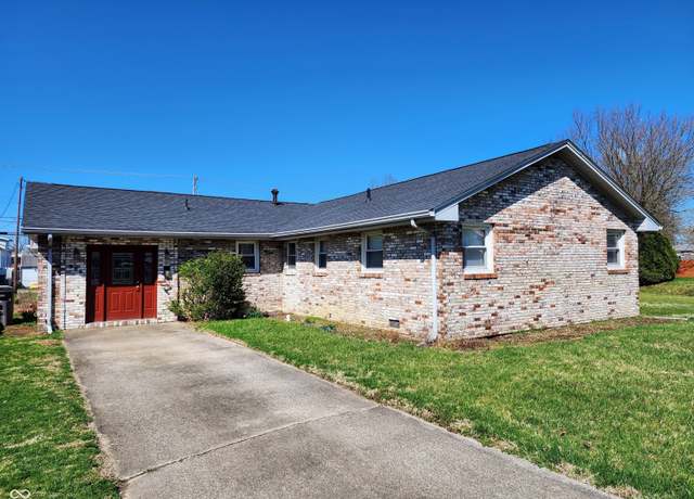 Property at 928 S Walnut St, Seymour, IN 47274, 3 beds, 2 baths