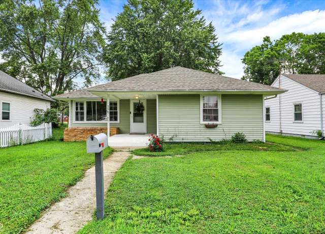 Property at 26 E Plum St, Anderson, IN 46012, 3 beds, 2 baths