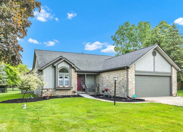 Property at 206 Cranberry Dr, Greenfield, IN 46140, 3 beds, 2 baths