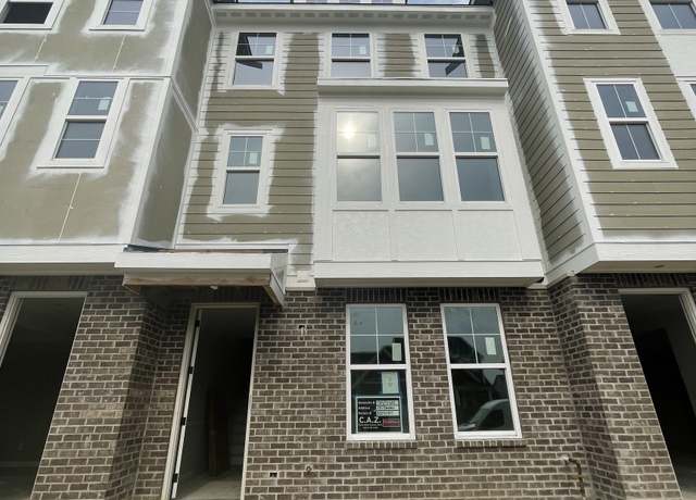 Property at 7309 Bayview Run, Mccordsville, IN 46055, 3 beds, 3.5 baths