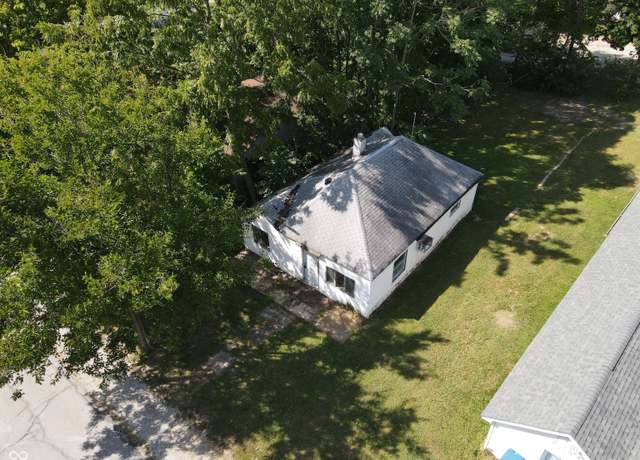 Property at 1910 Mulberry St, Noblesville, IN 46060, 4 beds, 1 bath