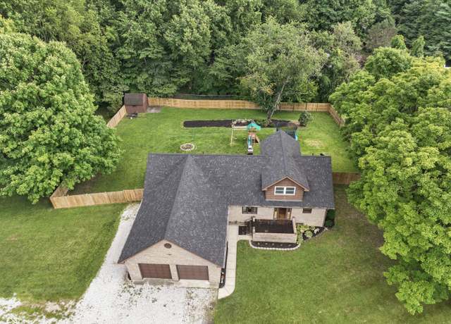 Property at 859 E Bunkerhill Rd, Mooresville, IN 46158, 3 beds, 2.5 baths