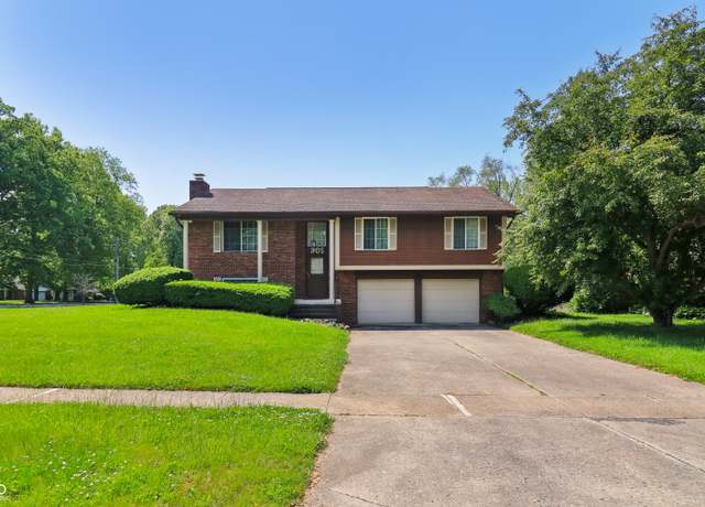 Property at 905 W 79th St, Indianapolis, IN 46260, 3 beds, 2.5 baths