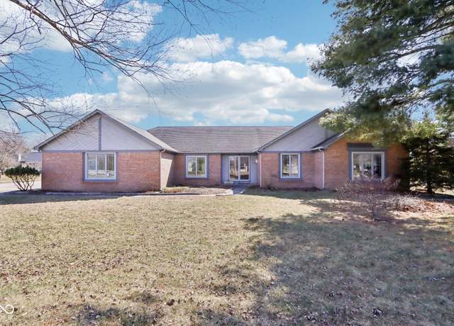 Property at 10709 E County Road 100 N, Indianapolis, IN 46234, 3 beds, 2.5 baths