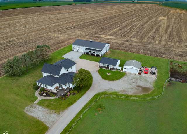 Property at 4729 W 100 N, Wolcott, IN 47995, 5 beds, 2 baths