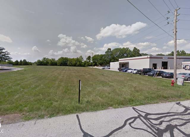 Property at 1330 Sadlier Cir Dr S, Indianapolis, IN 46239