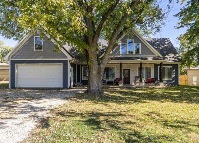 Property at 512 S Cherry St, Westfield, IN 46074, 5 beds, 3.5 baths