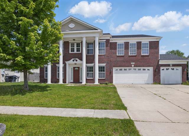 Property at 621 Fireside Dr, Greenwood, IN 46143, 5 beds, 4 baths