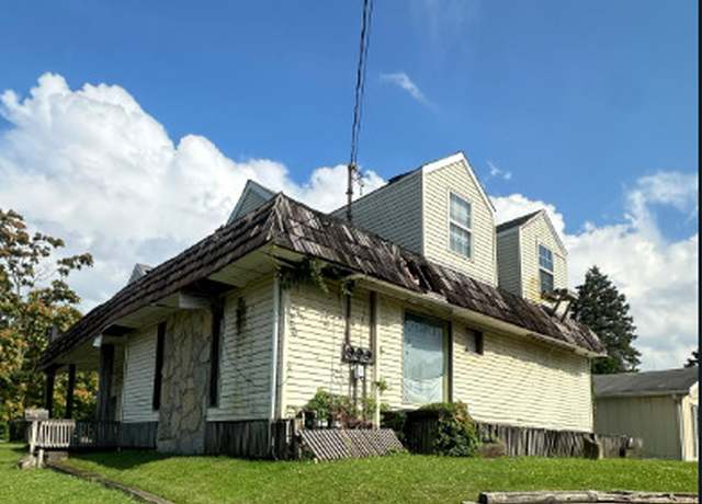 Property at 3302 Columbus Ave, Anderson, IN 46013, 1 bed, 2 baths