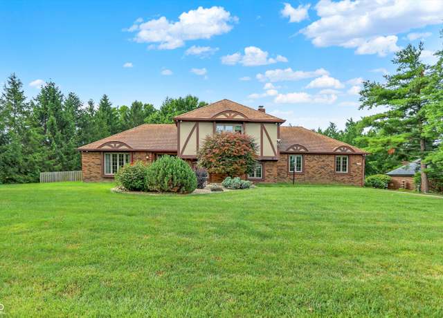 Property at 5239 Flintstone Dr, Indianapolis, IN 46237, 4 beds, 2.5 baths