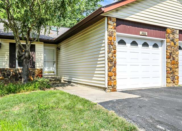 Property at 3866 S Laurel Ct, Bloomington, IN 47401, 2 beds, 2 baths