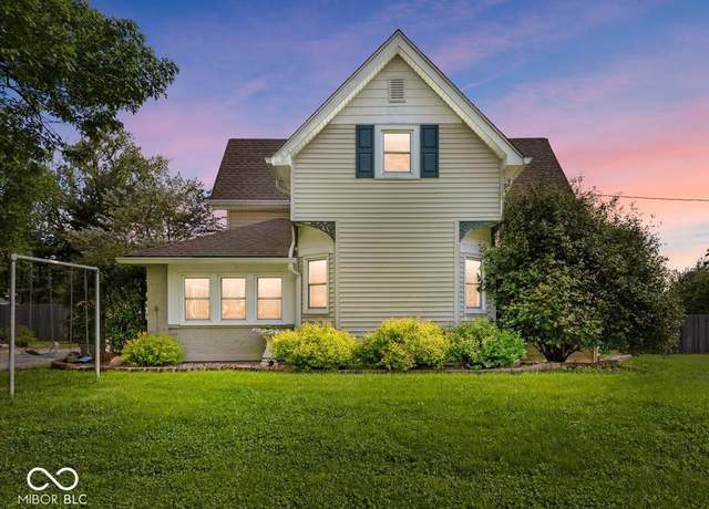 Property at 116 E Railroad St, Fountaintown, IN 46130, 3 beds, 1 bath