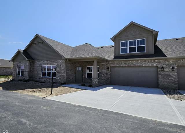 Property at 2331 Saddle Dr, Shelbyville, IN 46176, 2 beds, 2 baths