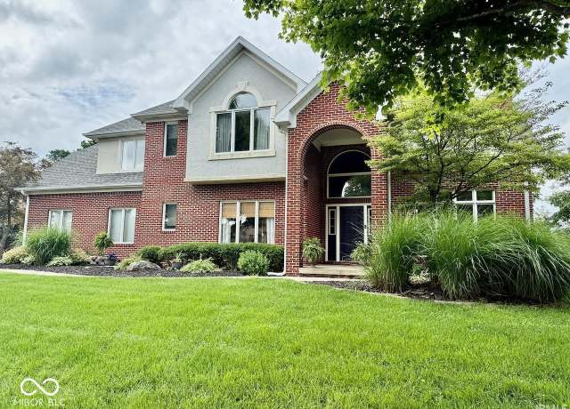Property at 7008 W Augusta Blvd, Yorktown, IN 47396, 5 beds, 4.5 baths