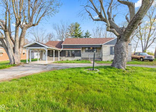 Property at 7008 E Jackson St, Muncie, IN 47303, 3 beds, 1.5 baths
