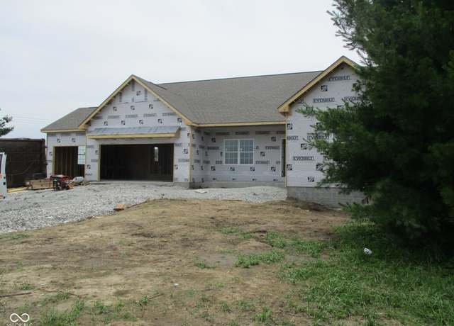 Property at 113 A W 700 N, Crawfordsville, IN 47933, 3 beds, 2.5 baths