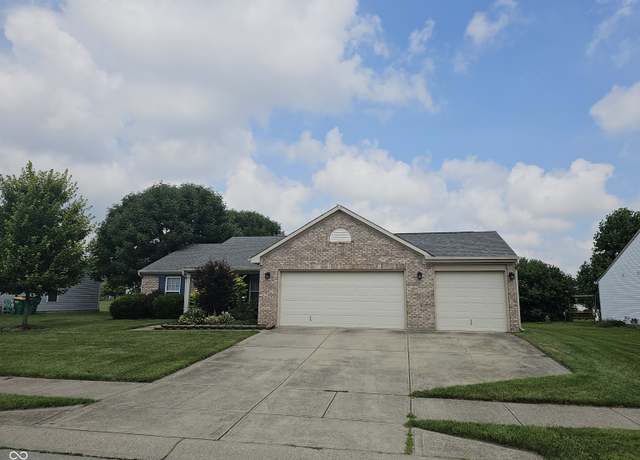 Property at 3838 Crest Point Dr, Westfield, IN 46062, 3 beds, 2 baths