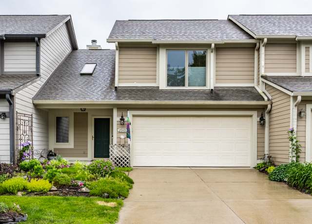 Property at 2949 River Bay Dr N, Indianapolis, IN 46240, 2 beds, 2.5 baths