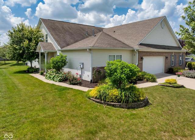 Property at 1201 Fantail Dr, Greenwood, IN 46143, 3 beds, 3 baths