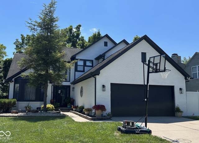 Property at 11105 Brave Ct, Indianapolis, IN 46236, 3 beds, 2.5 baths