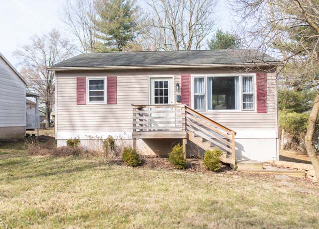 Property at 1300 S Park Ave, Bloomington, IN 47401, 3 beds, 2 baths