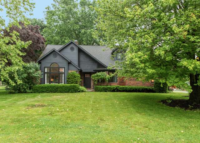Property at 8140 Springwater Dr W, Indianapolis, IN 46256, 3 beds, 2.5 baths