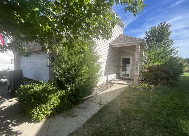 Property at 429 E Clear Lake Ln, Westfield, IN 46074, 3 beds, 2.5 baths