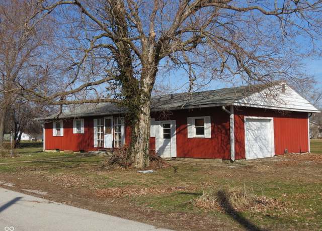 Property at 210 Evergreen St, Morgantown, IN 46160, 2 beds, 1 bath