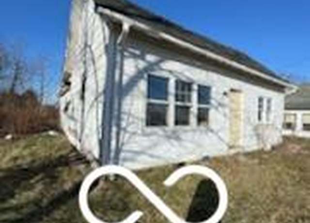 Property at 11960 S 600 W, Fairmount, IN 46928, 3 beds, 2 baths