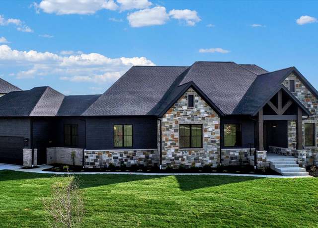 Property at 5035 Abington Way, Zionsville, IN 46077, 5 beds, 4 baths