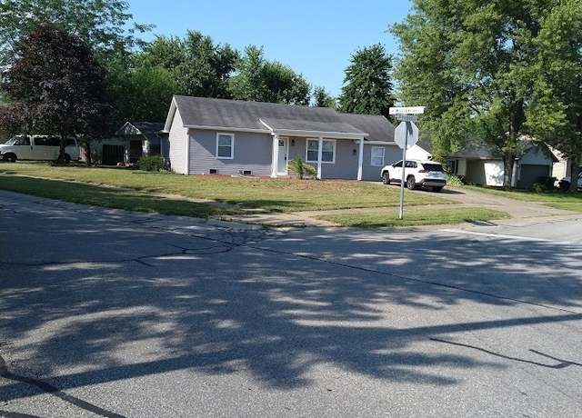 Property at 1447 Rebecca Ln, Franklin, IN 46131, 3 beds, 2 baths