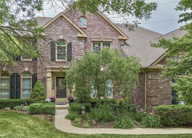 Property at 860 Old Eagle Way, Greenwood, IN 46143, 5 beds, 2.5 baths