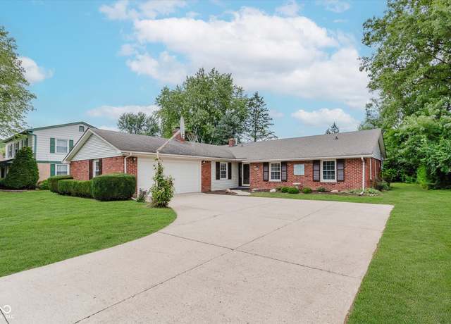 Property at 3134 Meadowcrest Dr, Anderson, IN 46011, 3 beds, 2.5 baths