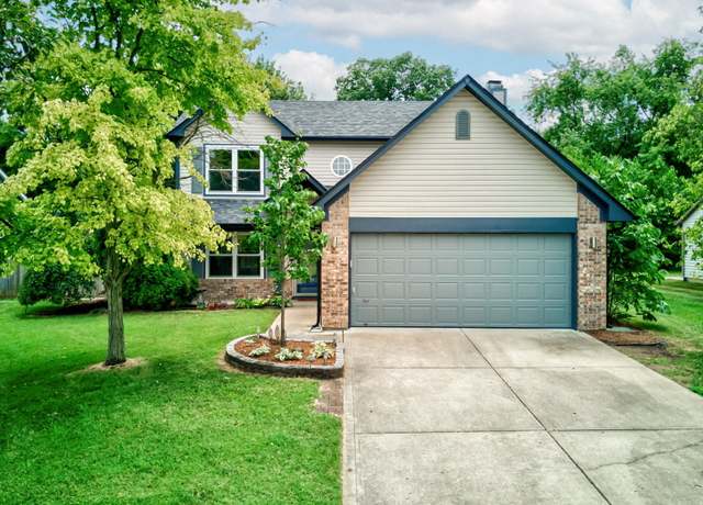 Property at 4859 Pineleigh Pl, Greenwood, IN 46143, 3 beds, 2.5 baths