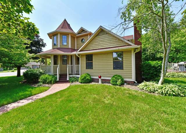 Property at 1010 Lakewood Dr N, Brownsburg, IN 46112, 4 beds, 2.5 baths