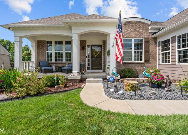 Property at 9538 Summer Hollow Dr, Fishers, IN 46037, 4 beds, 4.5 baths