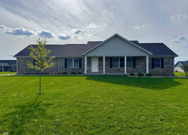 Property at 405 Eagle Dr, Covington, IN 47932, 3 beds, 2 baths